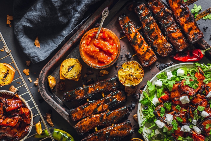 Oumph! Sticky Smokehouse BBQ With Grilled Watermelon Salad Oumph! Sticky Smokehouse BBQ With Grilled Watermelon Salad