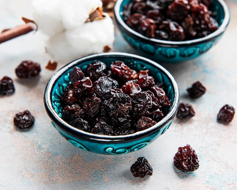 Improve your gut health with California Raisins