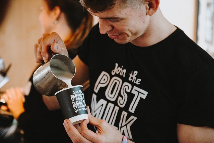 Oatly is Giving Away Free Tea and Coffee Across the UK