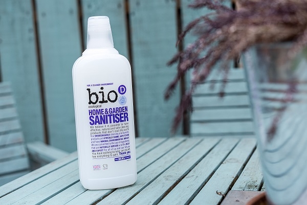 The best eco-friendly cleaning products to use around the house
