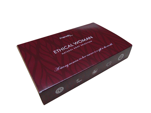 6 AFFORDABLE BEAUTY BUYS TO FILL YOUR STOCKING 6 AFFORDABLE BEAUTY BUYS TO FILL YOUR STOCKING