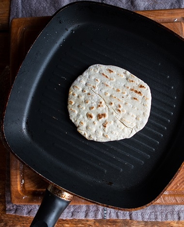 MASTERCLASS: How to make vegan flatbread