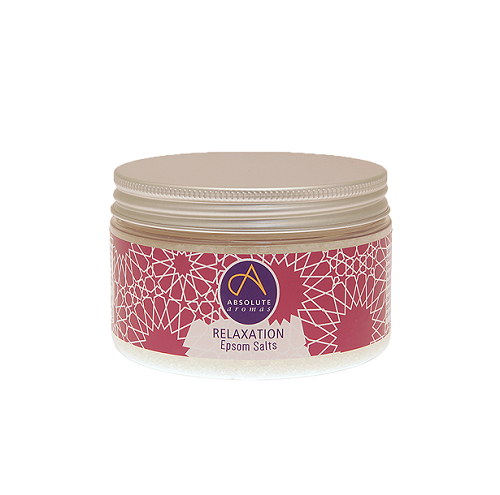 6 AFFORDABLE BEAUTY BUYS TO FILL YOUR STOCKING 6 AFFORDABLE BEAUTY BUYS TO FILL YOUR STOCKING