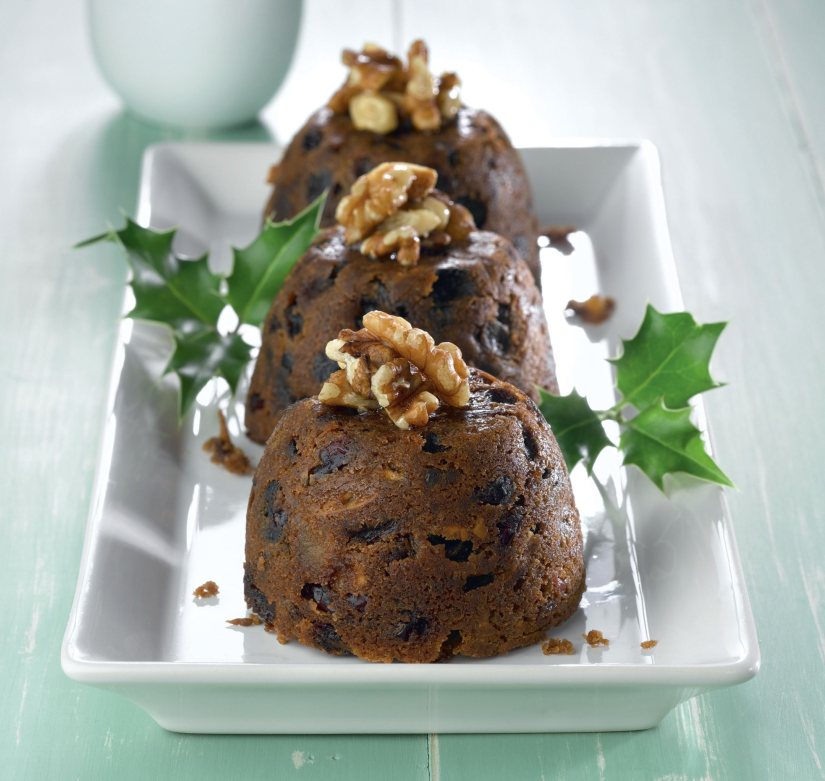 Individual Christmas Puddings Recipe: Veggie