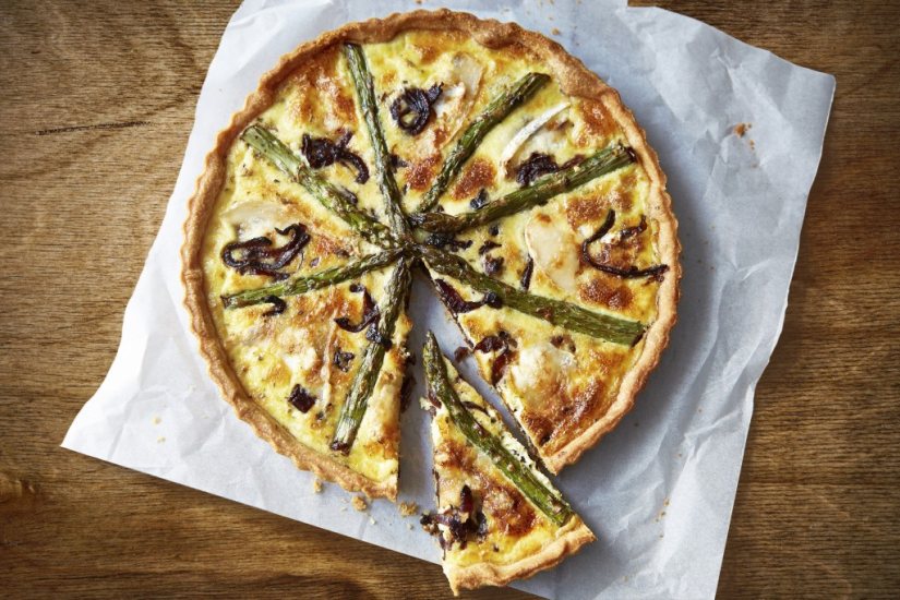 Asparagus and Cheese Tart Recipe: Veggie