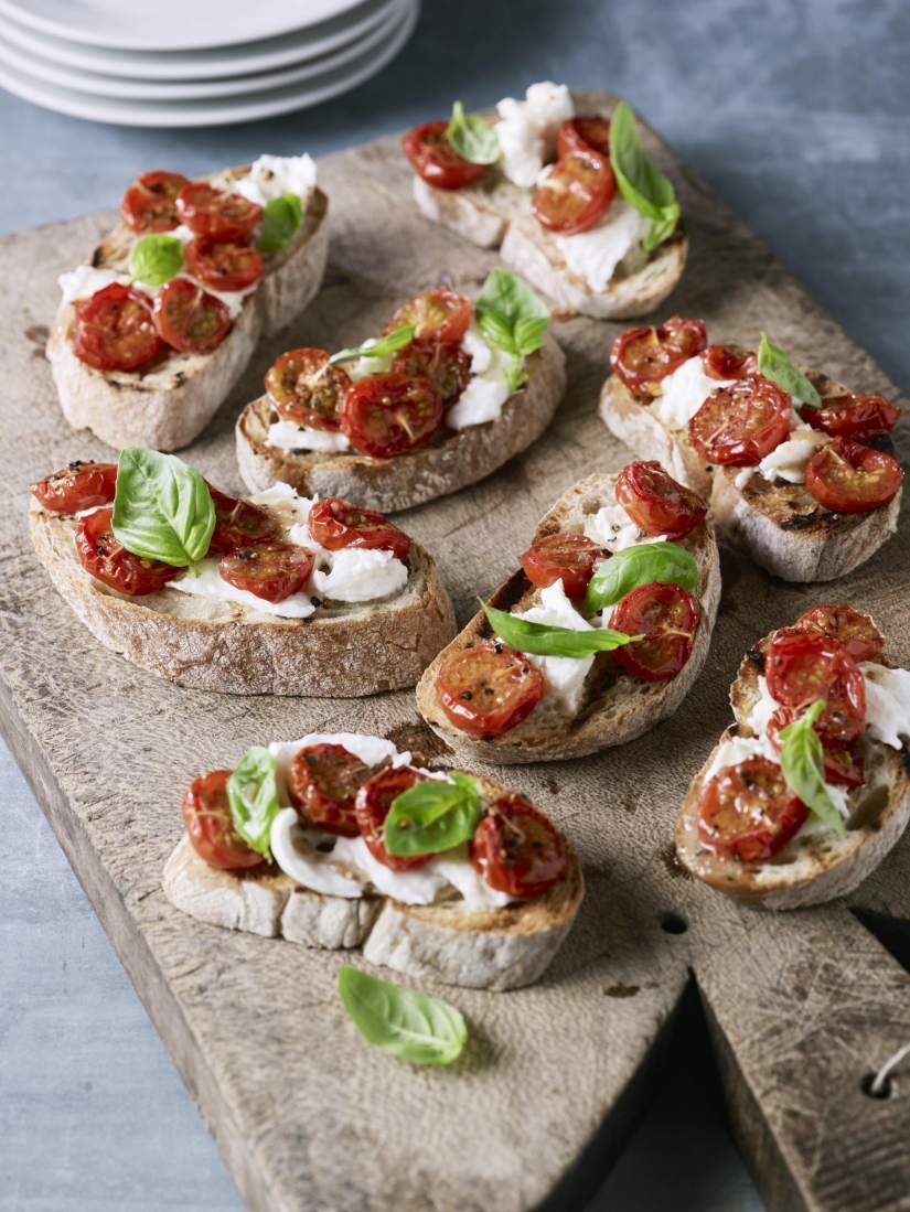Bruschetta with Slow-roasted Tomatoes