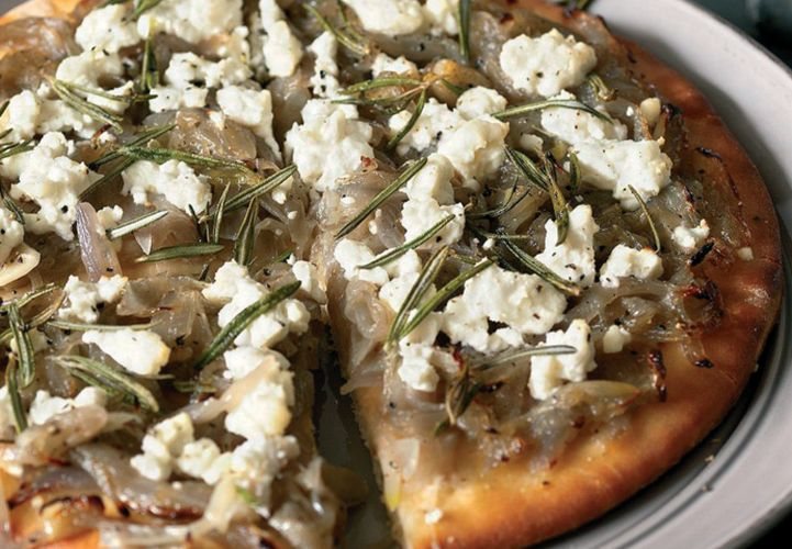 Caramelised Pink Onion and Feta Pizzas Recipe: Veggie