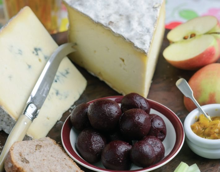 Cheese & Beetroot Ploughman’s Recipe: Veggie