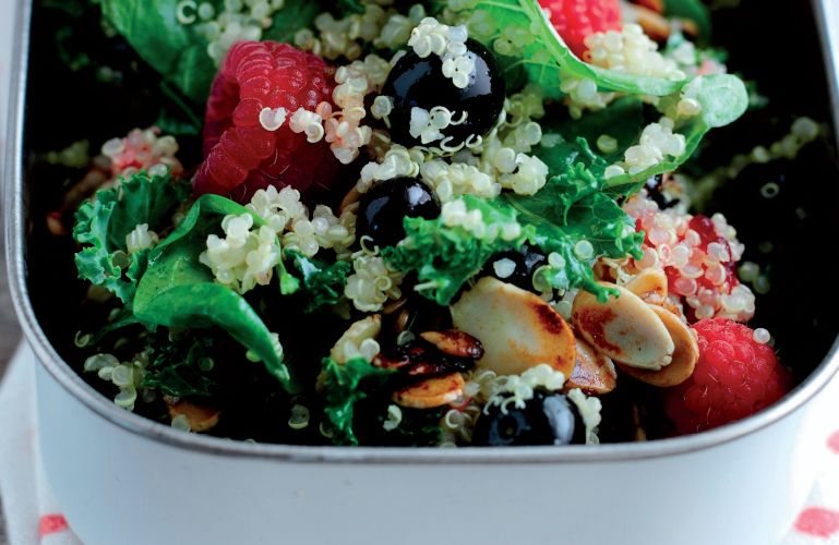 Energy Boosting Kale, Quinoa and Berry Salad Recipe: Veggie