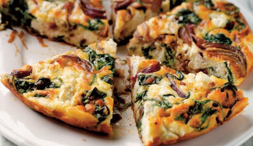 Feta, Spinach and Caramelised Onion Omelette