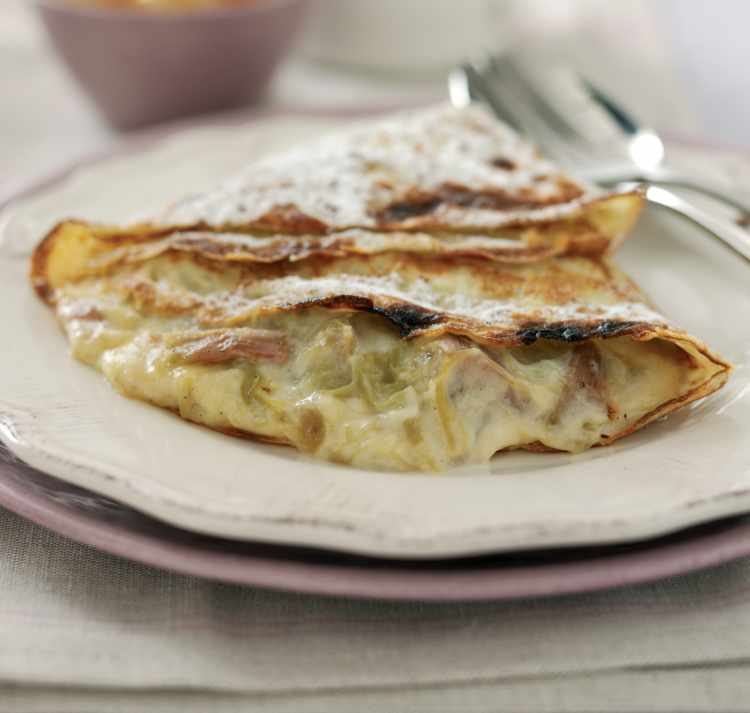 Gingered Rhubarb & Custard Pancakes Recipe: Veggie