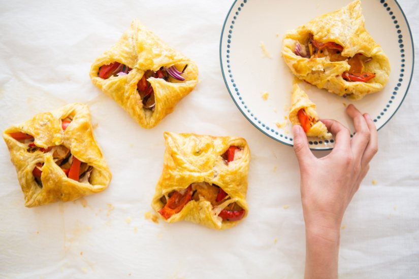 Wholemeal Puff Pastry Tartlet with Grilled Pepper Recipe: Veggie