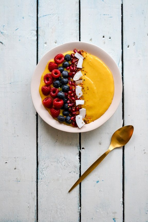 Mango Smoothie Bowl Recipe: Veggie