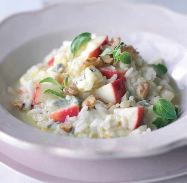 Pink Lady, Cambozola and Walnut Risotto Recipe: Veggie