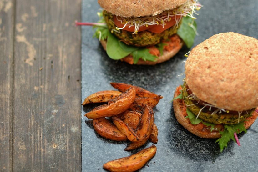 Vegan Carrot, Coriander & Quinoa Burgers Recipe: Veggie