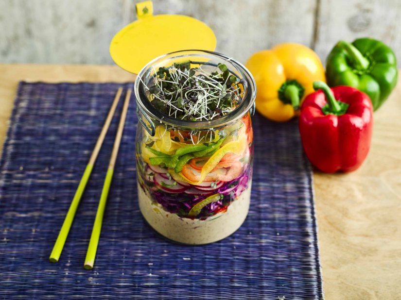 Peanut Satay Pepper Poodle Salad Jar Recipe: Veggie