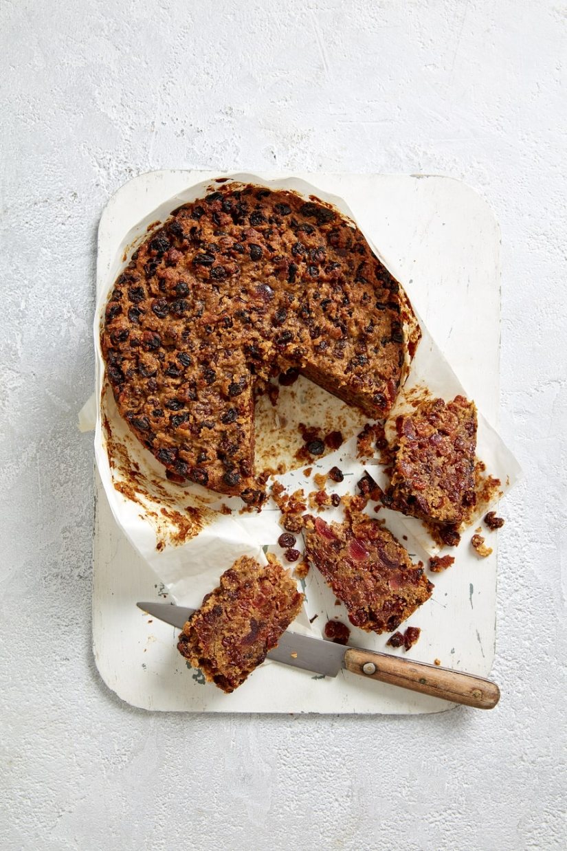 South African Rum and Raisin Vegan Fruit Cake Recipe: Veggie