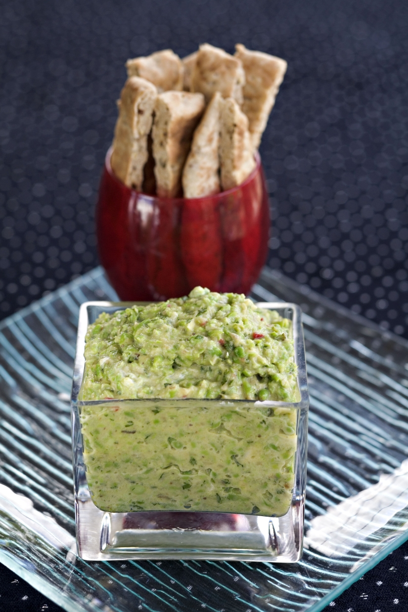 Roasted Pea and Aubergine Dip