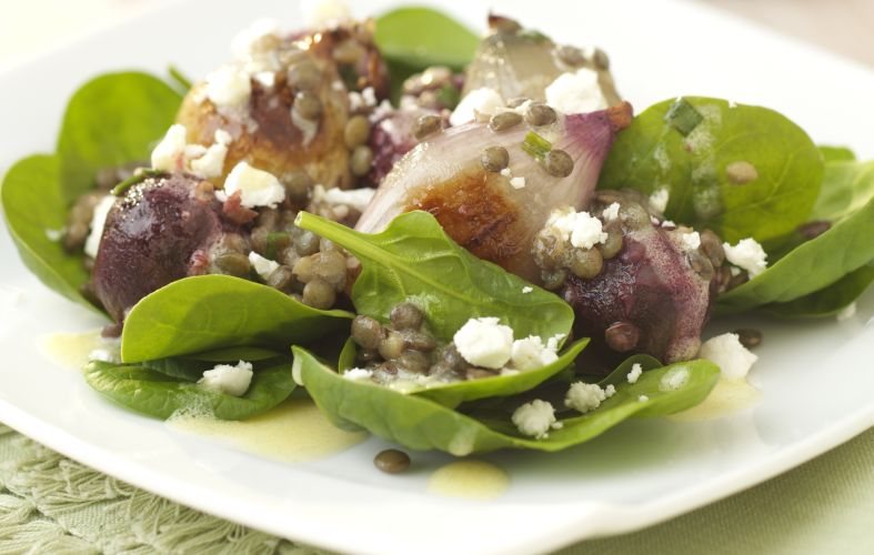Roasted Shallot, Beetroot, Puy Lentil and Spinach Salad with Vegetarian Soft Goat’s Cheese Recipe: Veggie