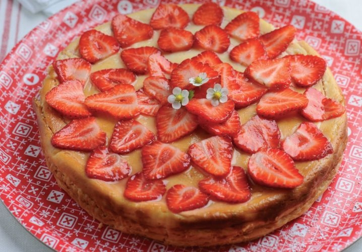 Strawberry, Ricotta and Lemon Thyme Cheesecake