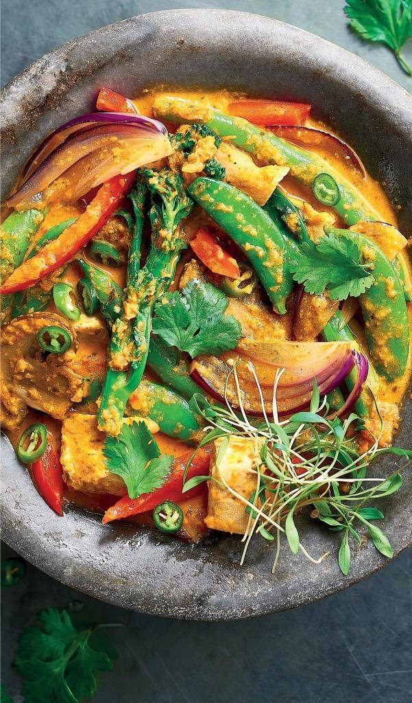 Vegan Thai Red Curry Recipe: Veggie