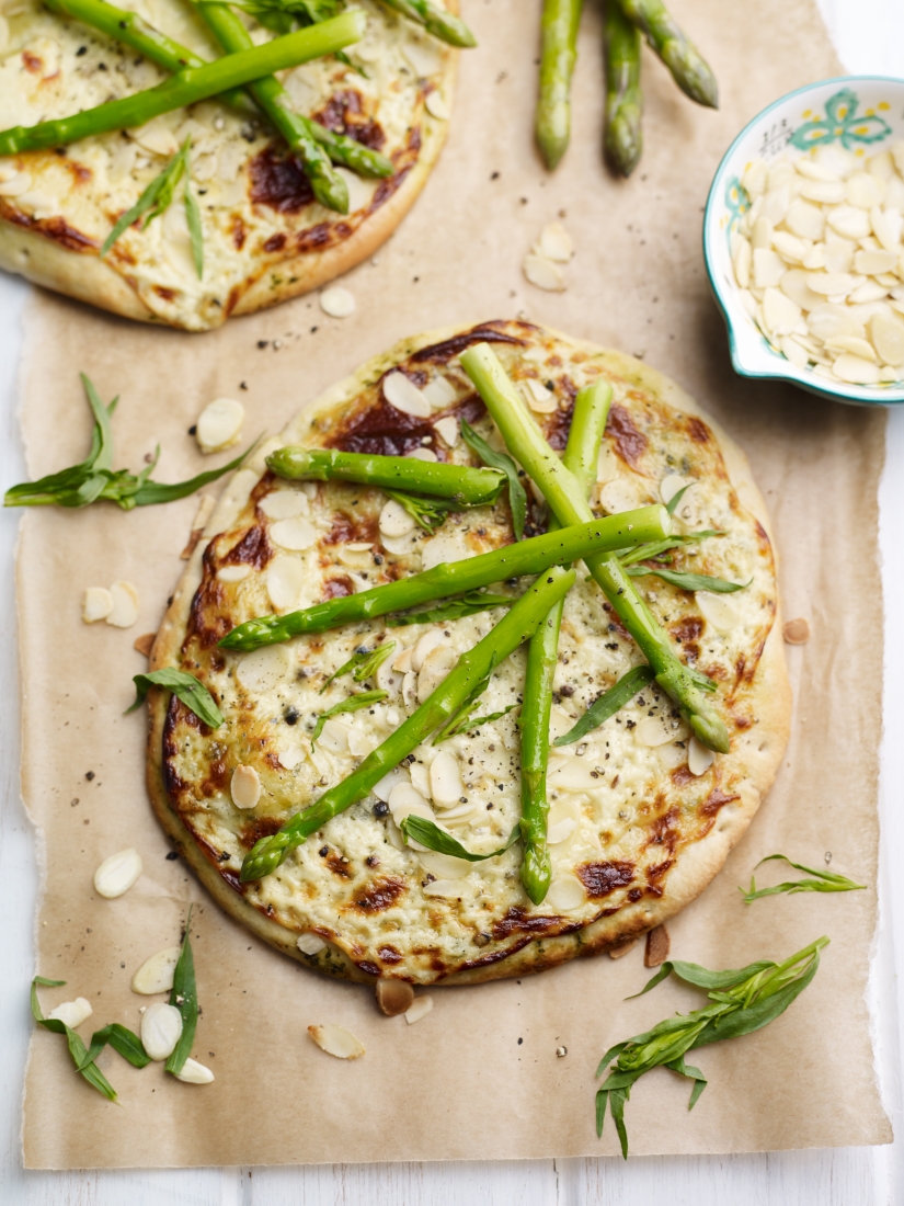 Asparagus, Tarragon & Almond Pizza Bianco