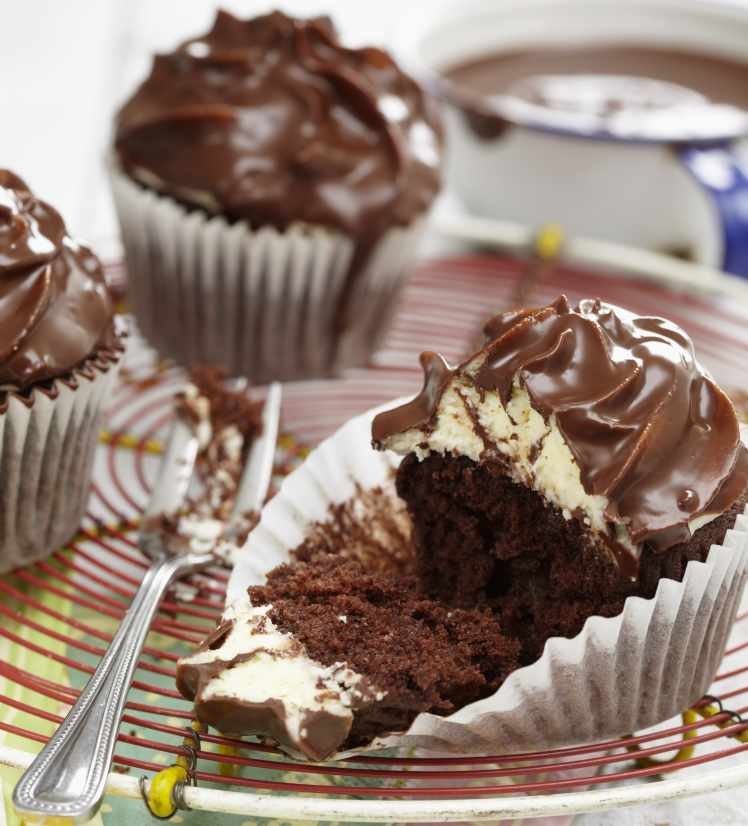 Chocolate Dipped Cupcakes