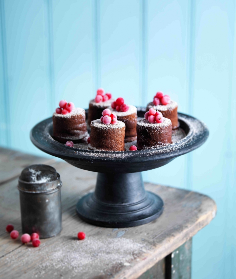 Ginger and Coconut Puddings