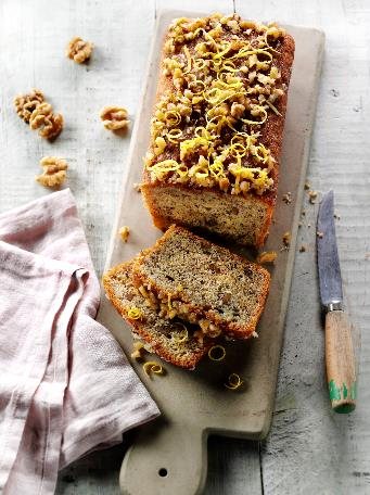 Lemon & Walnut Drizzle Cake Recipe: Veggie