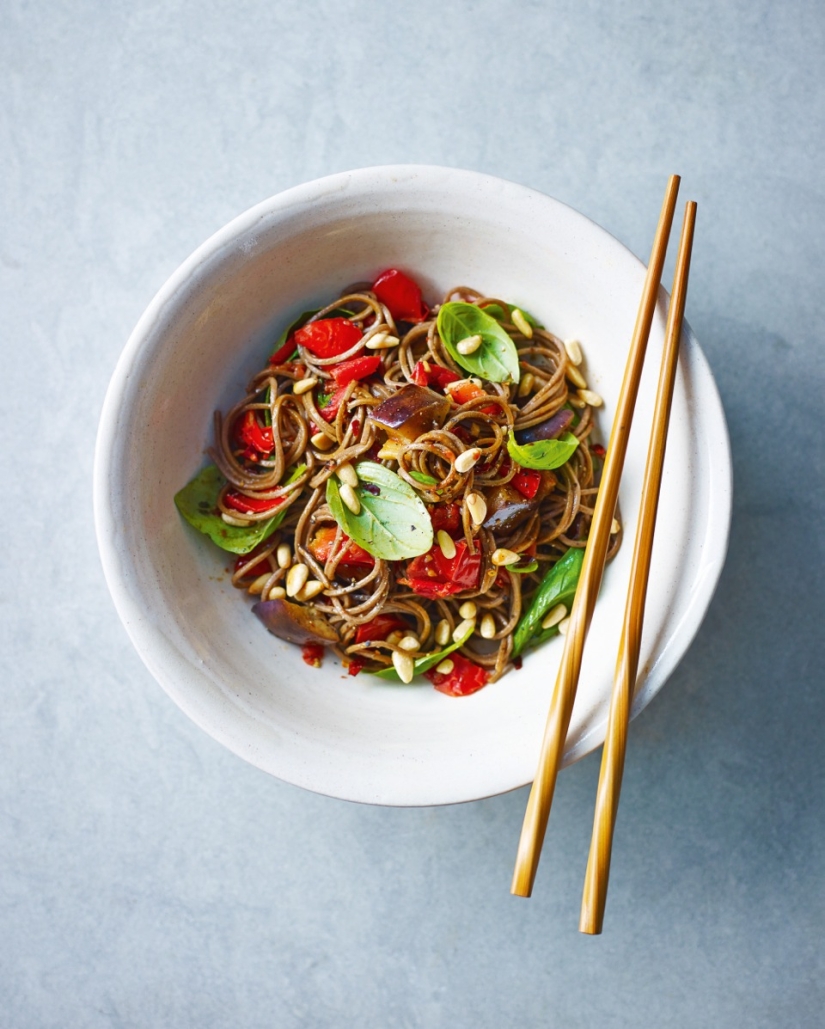 Garlic, Basil, Tomato and Aubergine Soba Noodles Garlic, Basil, Tomato and Aubergine Soba Noodles