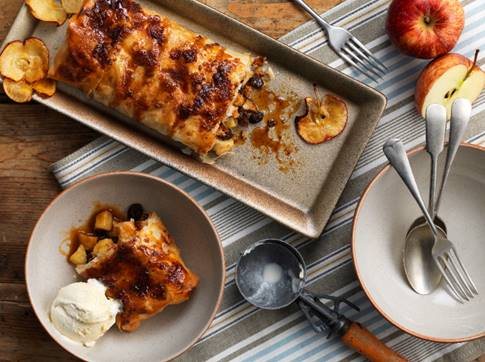 Spiced Apple & Amber Strudel Recipe: Veggie