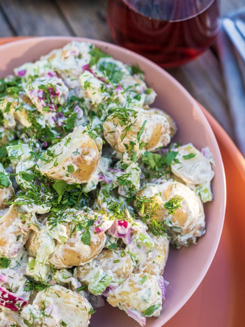 Creamy Garlic Potato Salad Recipe: Veggie