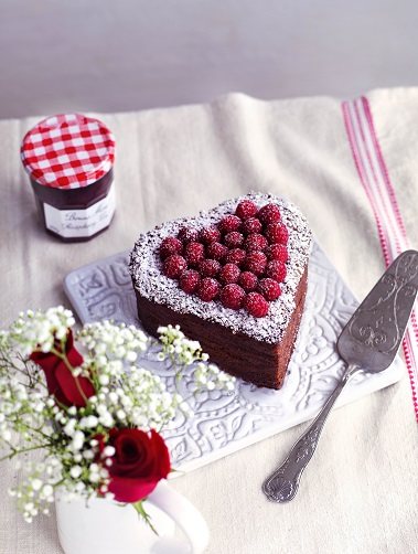 Heart-shaped Chocolate Cake Recipe: Veggie