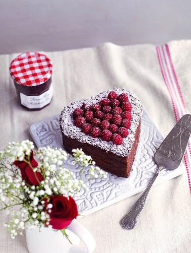 Heart-shaped Chocolate Cake