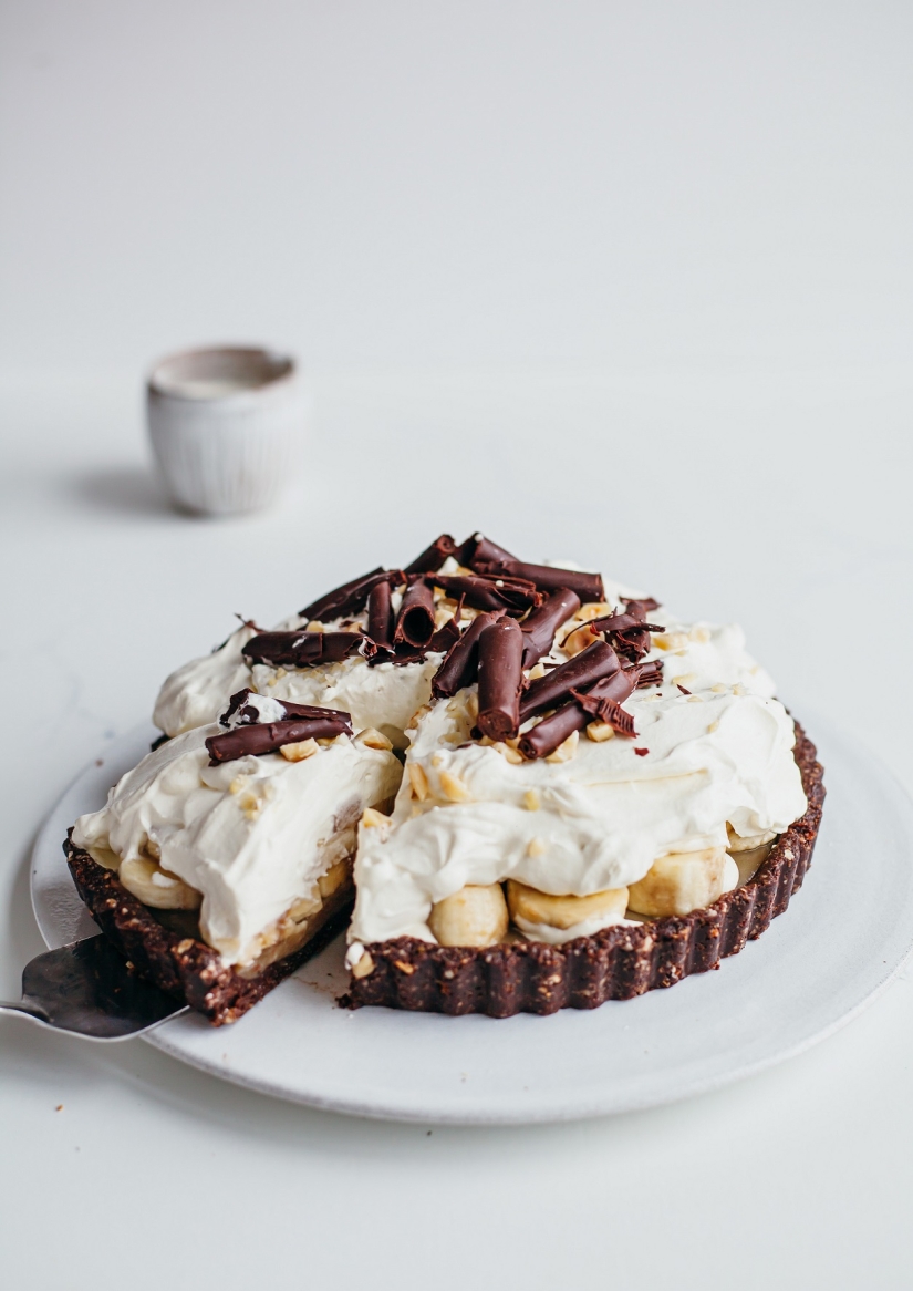 Chocolate & Hazelnut Banoffee Pie