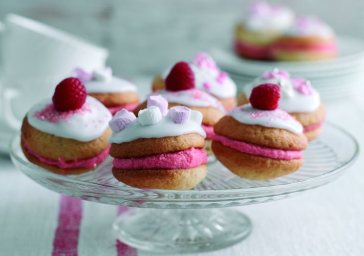 Very Berry Whoopies