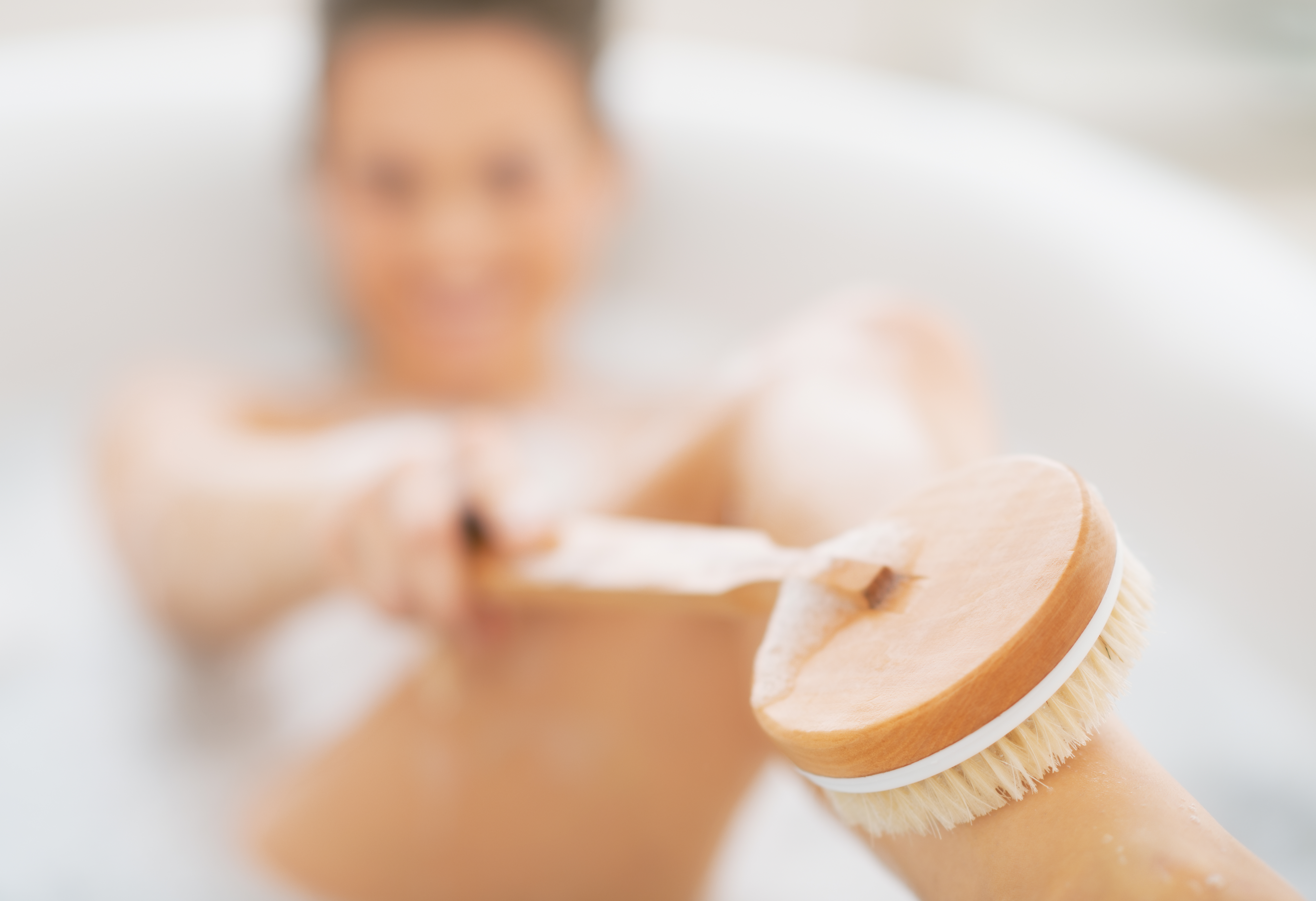 8 Easy Ways To Make Your Skin Glow!