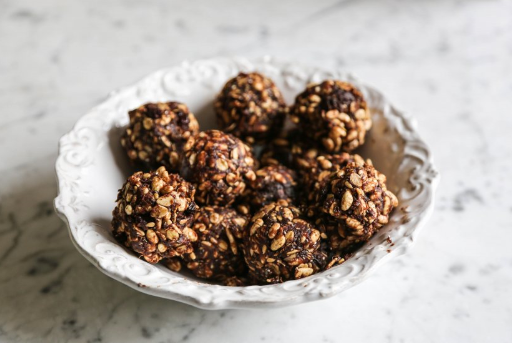 8 Recipes That Use Coconut Oil Like A Boss