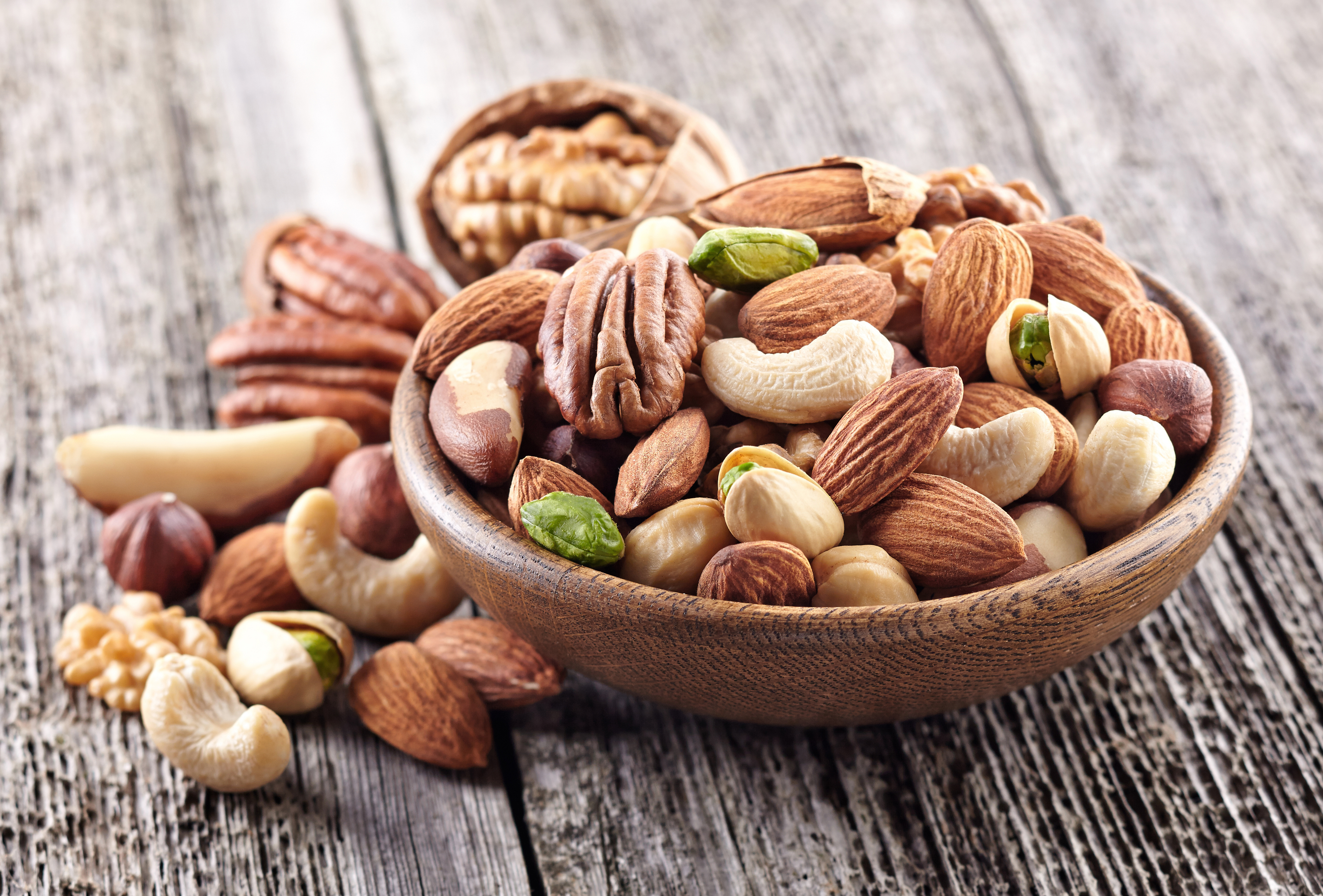 8 Easy Ways To Make Your Skin Glow!