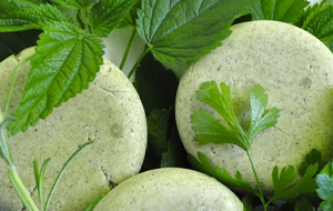 Acala Online Ltd - Parsley Kale Rosemary & Shine Shampoo Bar