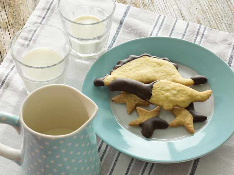 Chocolate-dipped Orange Shortbread Biscuits