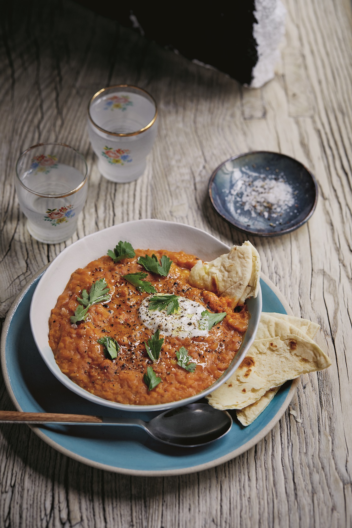 Tomato Dahl with Flatbreads