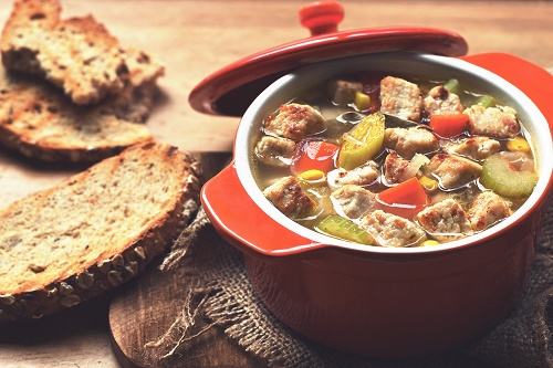 HOMEMADE VEGETABLE SOUP WITH QUORN PIECES