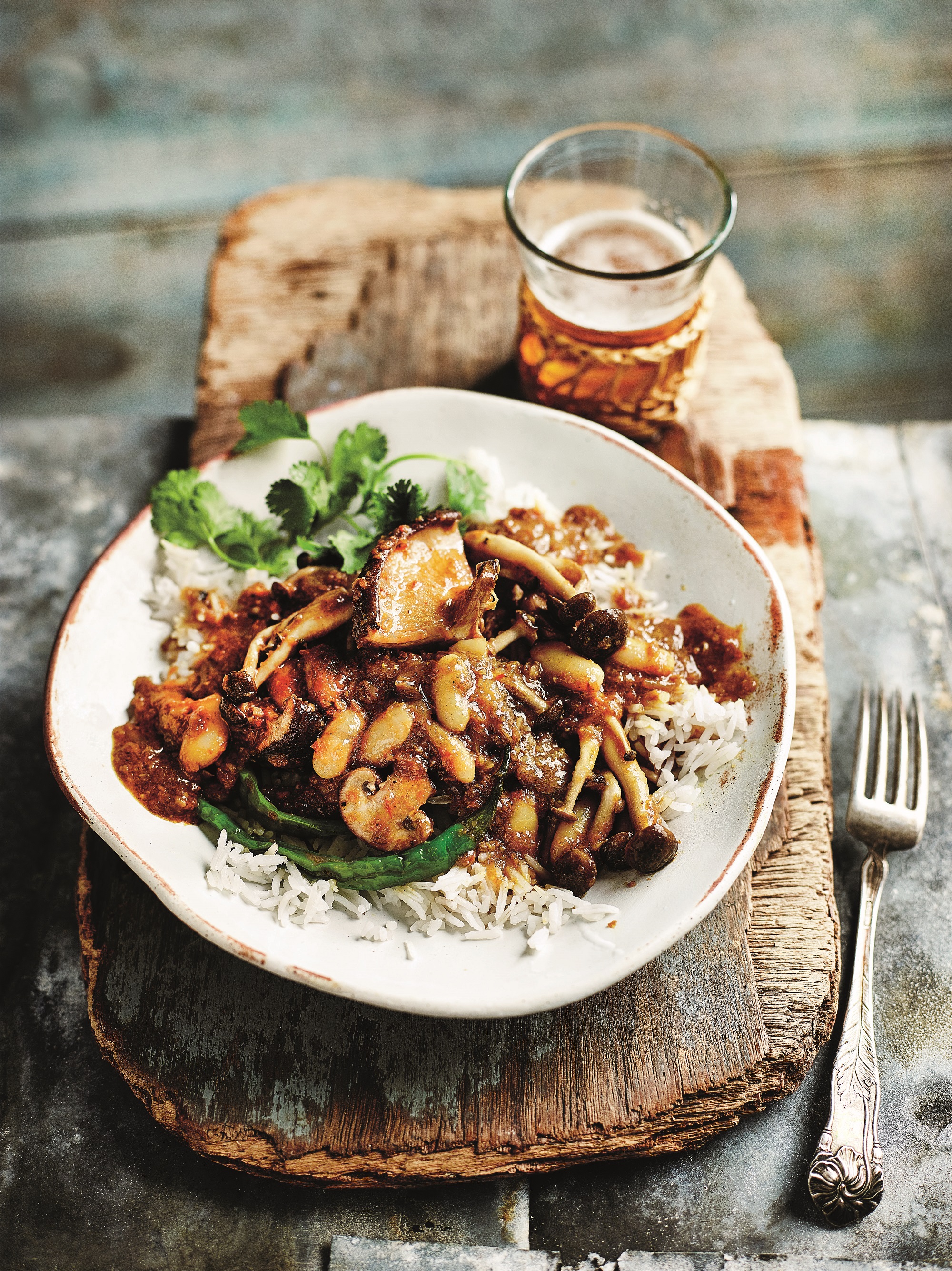 Anjum Anand’s Mushroom and Bean Caldine