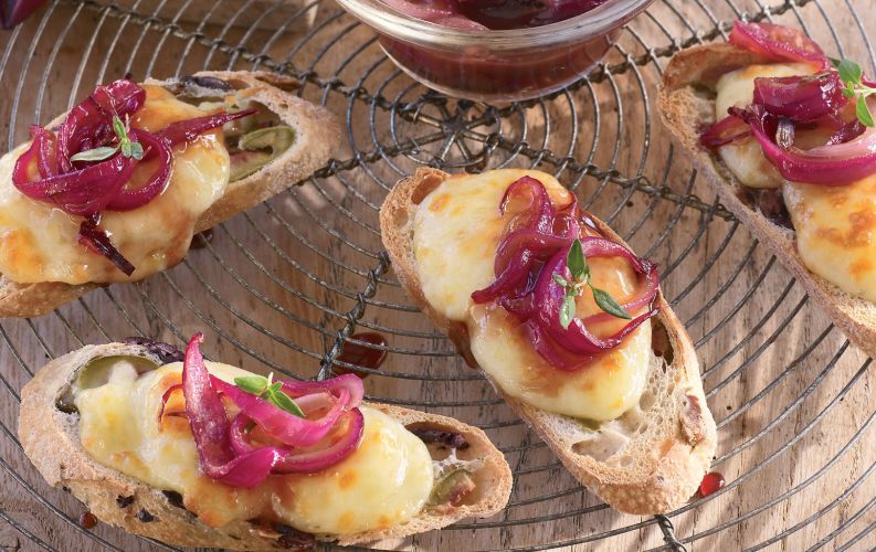 Rarebit Toasts with Red Onion Compôte