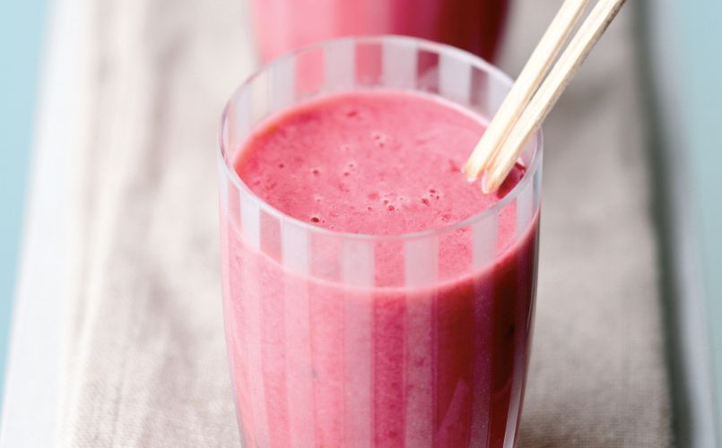 Pomegranate, Raspberry and Banana Smoothie
