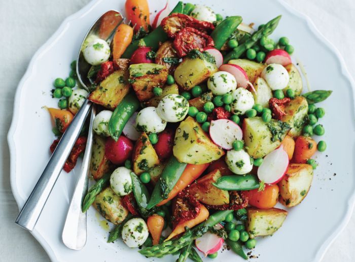 Vegetables with Roast King Edwards, Pistou, Mozzarella and Sunblush Tomatoes