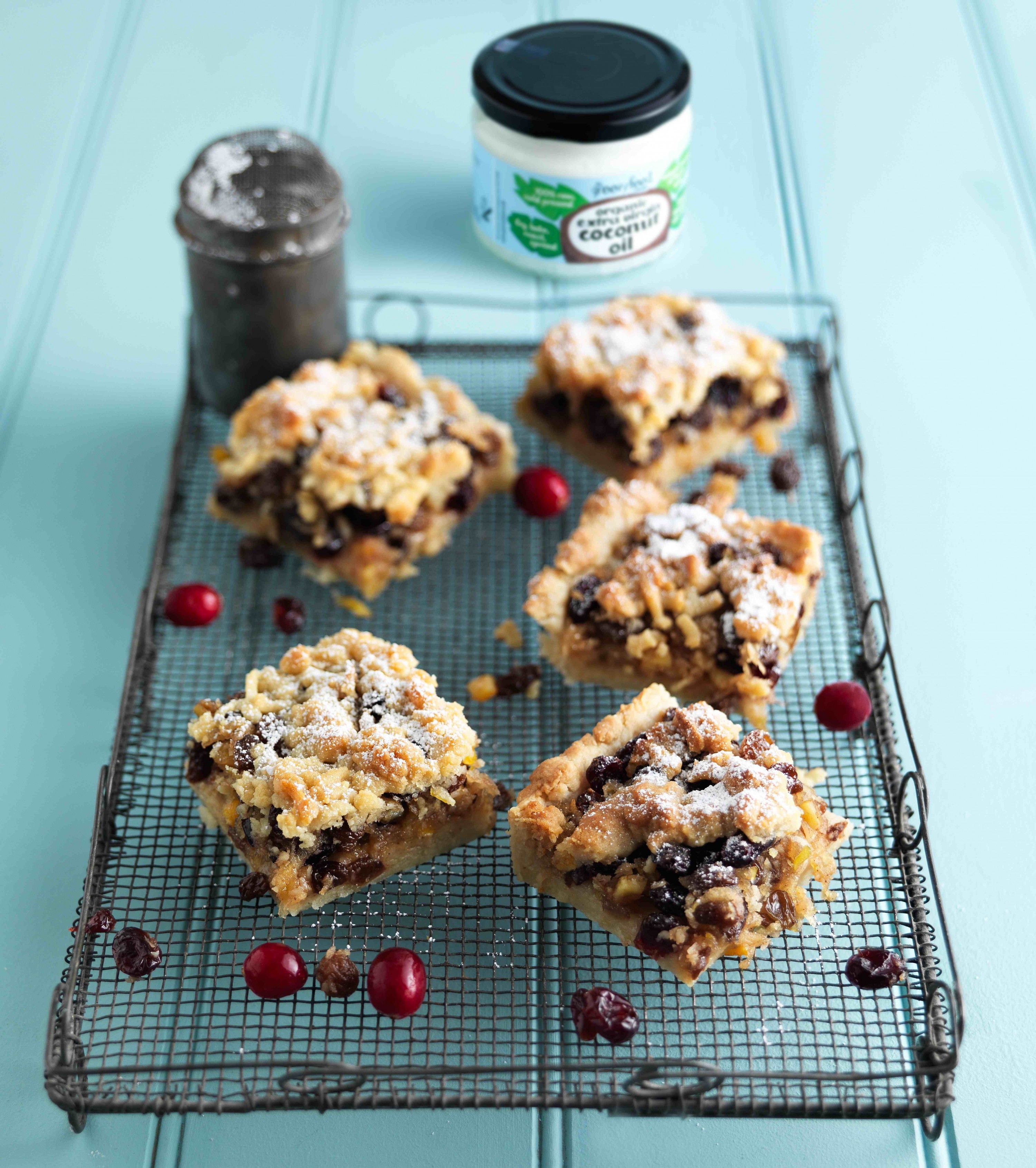 Coconut Mincemeat Streusel Bake